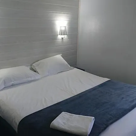 Fasthotel Bourg En Bresse 호텔 비리아